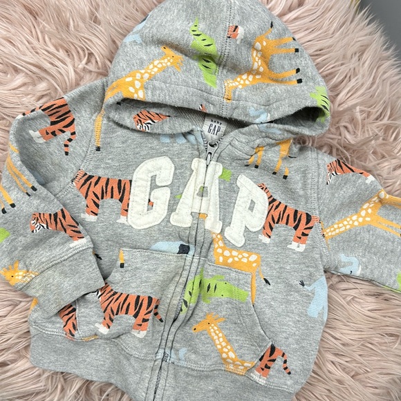Gap Animal Sweater - Picture 1 of 6